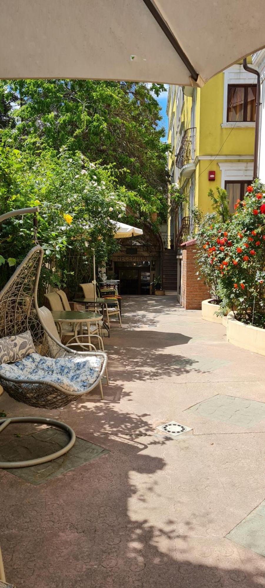 Hotel Casa Michelangelo Bukarest Exterior foto